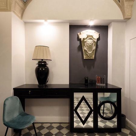 Vivaldi Luxury Suites Florence Exterior photo