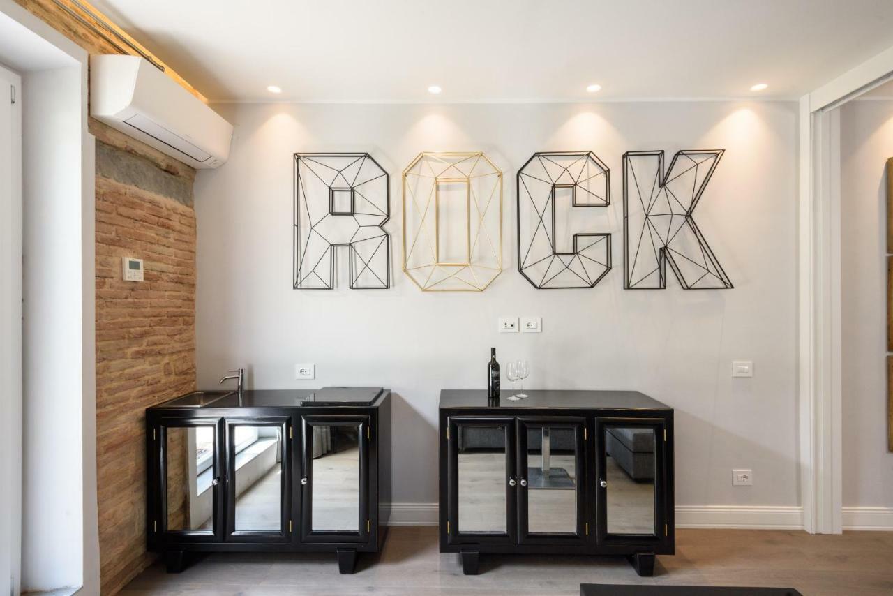 Vivaldi Luxury Suites Florence Exterior photo